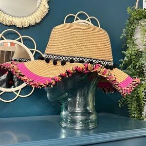 Betsy Johnson sun hat